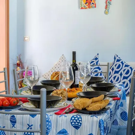 Belvedere Luxury Seafront With Panoramic Terrace Holiday home *